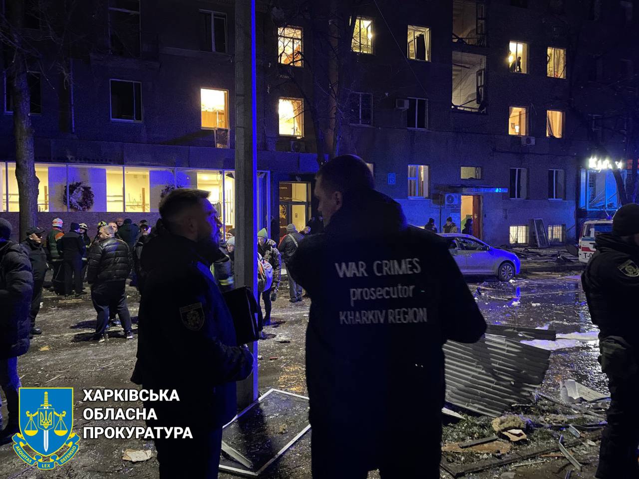 З'явилися фото наслідків прильотів у центрі Харкова: є влучання в готель