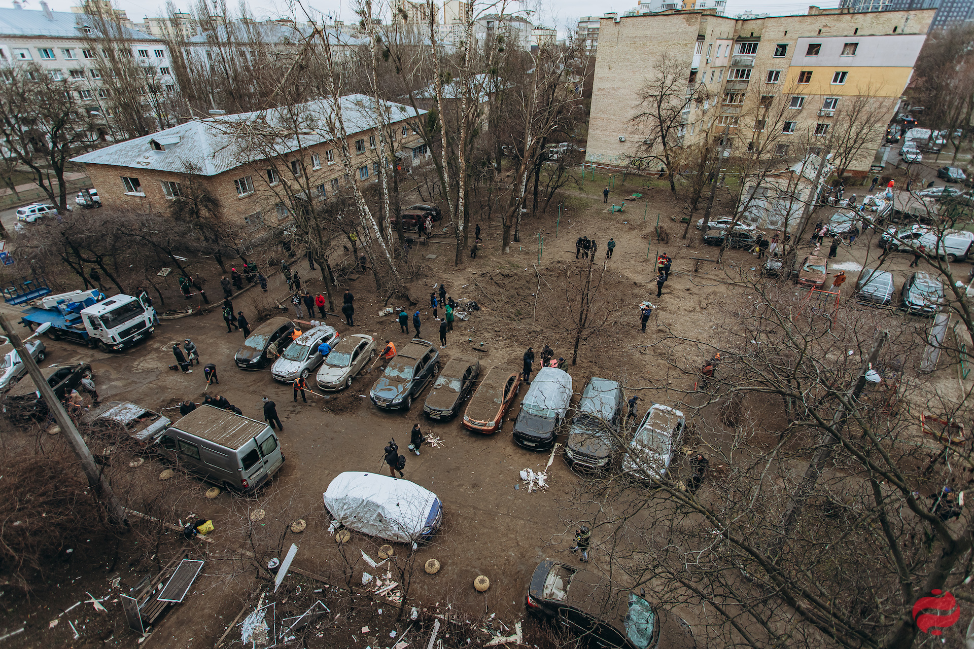 Масштабные пожары и потоп. Последствия обстрела Киевской области – фоторепортаж LIGA.net