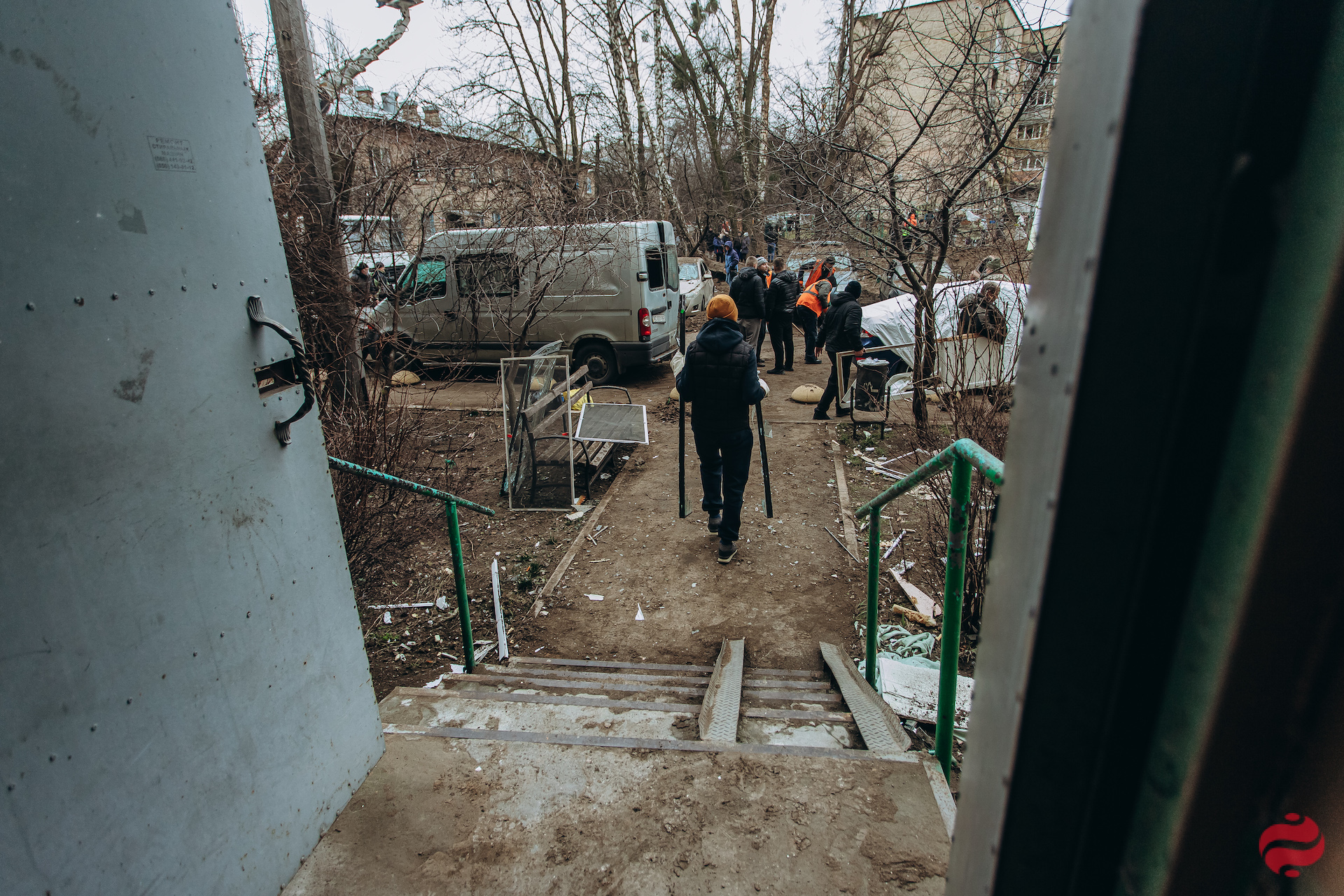 Масштабные пожары и потоп. Последствия обстрела Киевской области – фоторепортаж LIGA.net