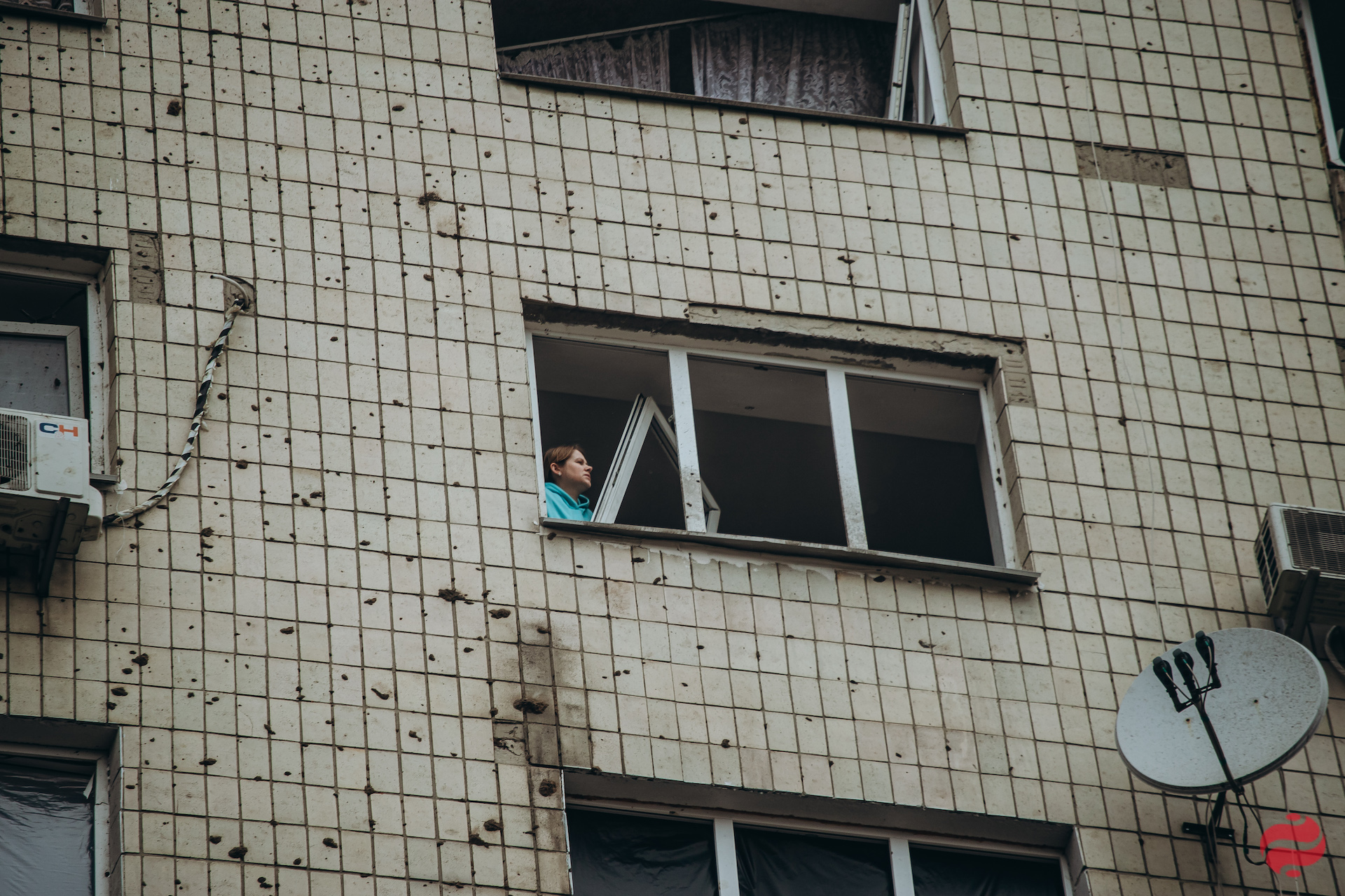 Масштабные пожары и потоп. Последствия обстрела Киевской области – фоторепортаж LIGA.net