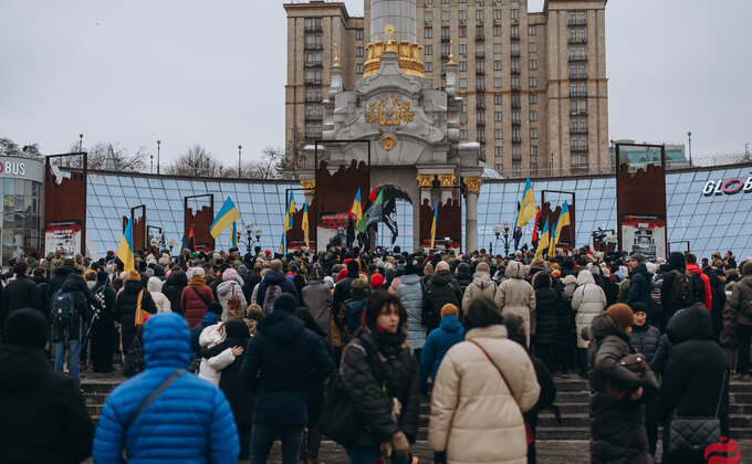 У Києві попрощалися із поетом та військовим "Далі" – фото LIGA.net
