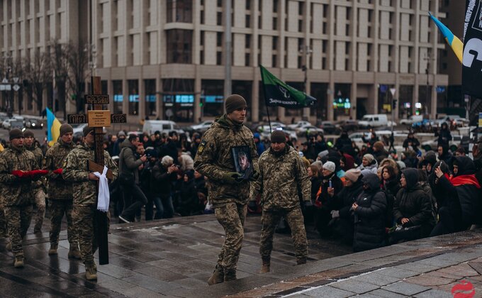 В Киеве попрощались с поэтом и военным "Дали" – фото LIGA.net