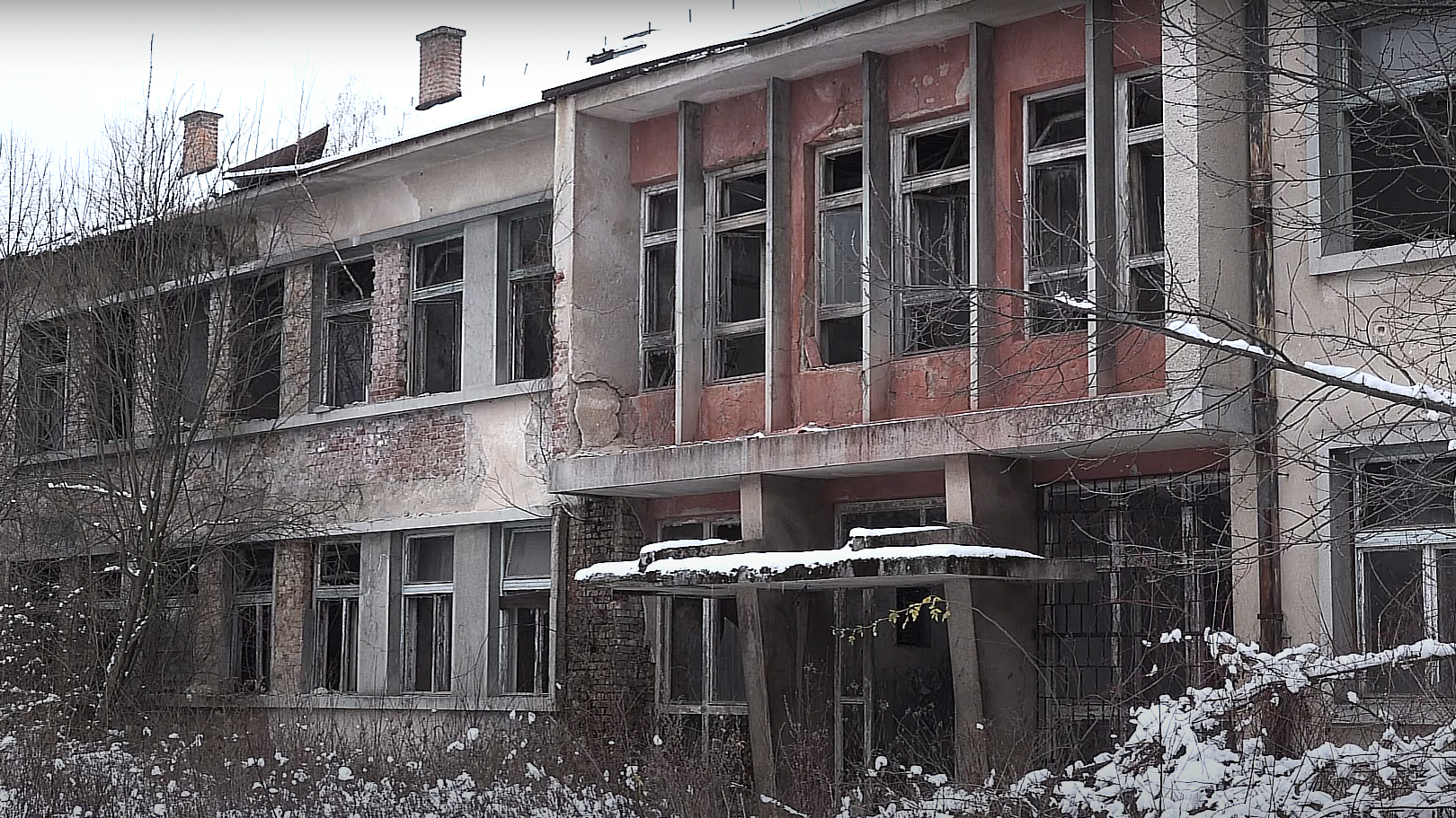 Хорватська фірма витратила гроші Міноборони України на закинутий завод у Боснії – hromadske