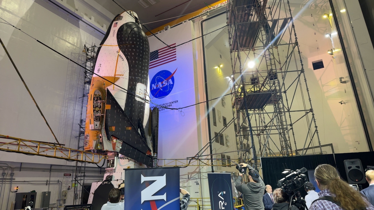 У США презентували новий космоплан Dream Chaser. Він літатиме до МКС – фото