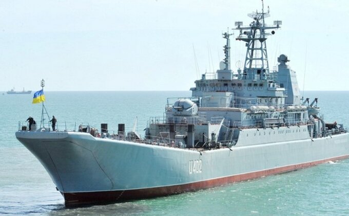 Сили оборони вдарили "Нептуном" по російському кораблю "Костянтин Ольшанський" – речник ВМС