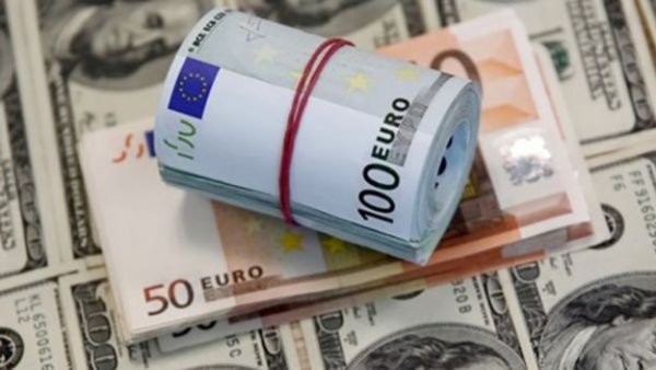 Бизнес-неделя: рамки для прокуроров, Косюк в Албании и ограничения на расчеты в евро