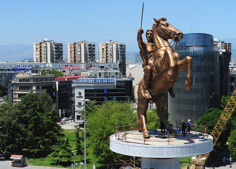 Кремль подталкивает Македонию к гражданской войне