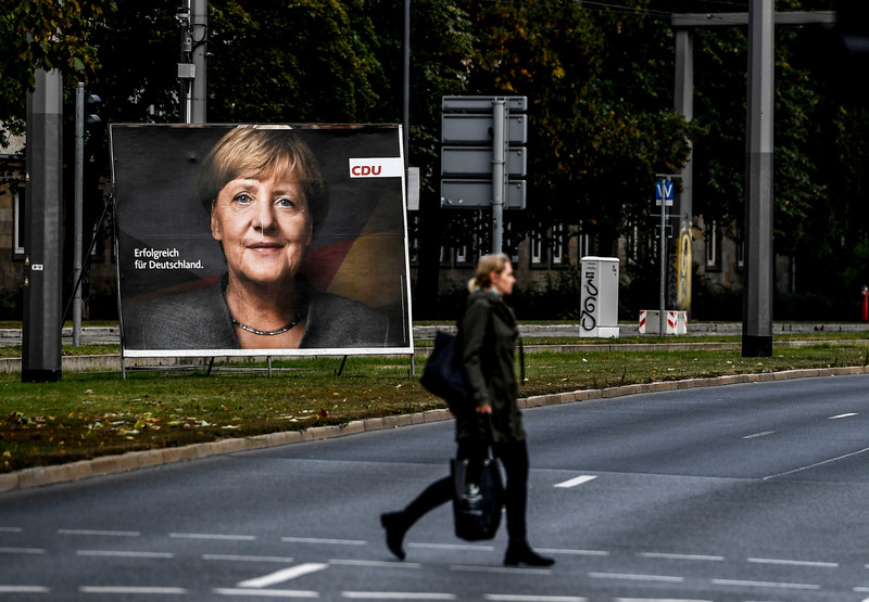 Сомнений в победе Меркель практически не осталось (Фото - EPA)